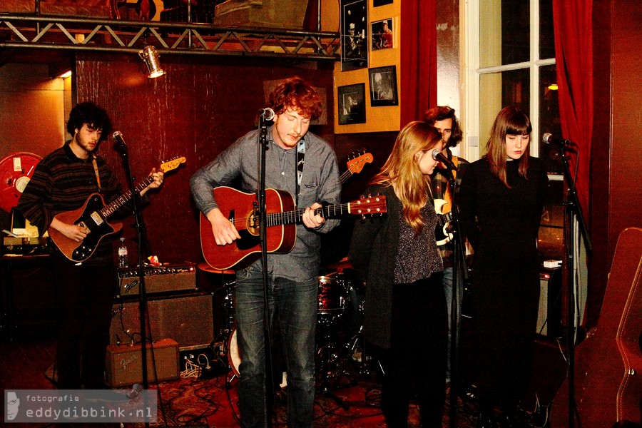 2014-01-22 Wolf in Loveland - Burgerweescafe, Deventer_002